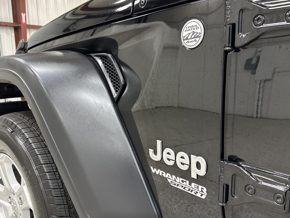 Roberts Auto Sales 2020 Jeep Wrangler 
