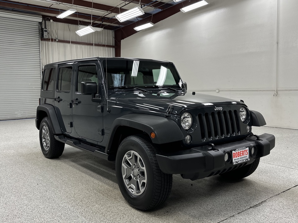 2016 Jeep Wrangler Unlimited - Roberts