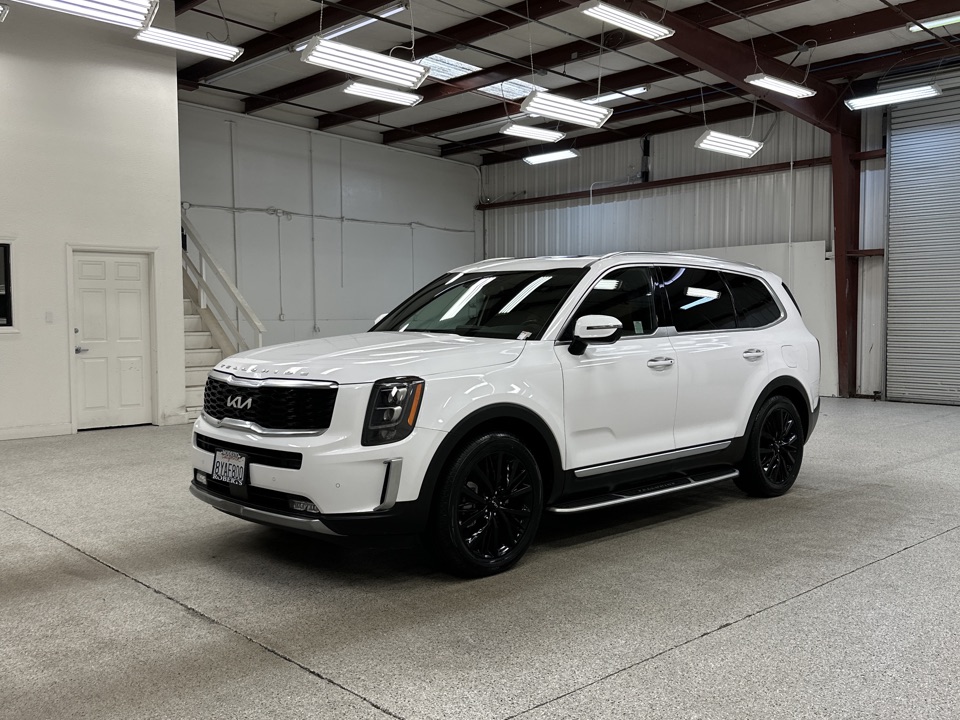 Used 2022 Kia Telluride SX for sale at Roberts Auto Sales in Modesto ...