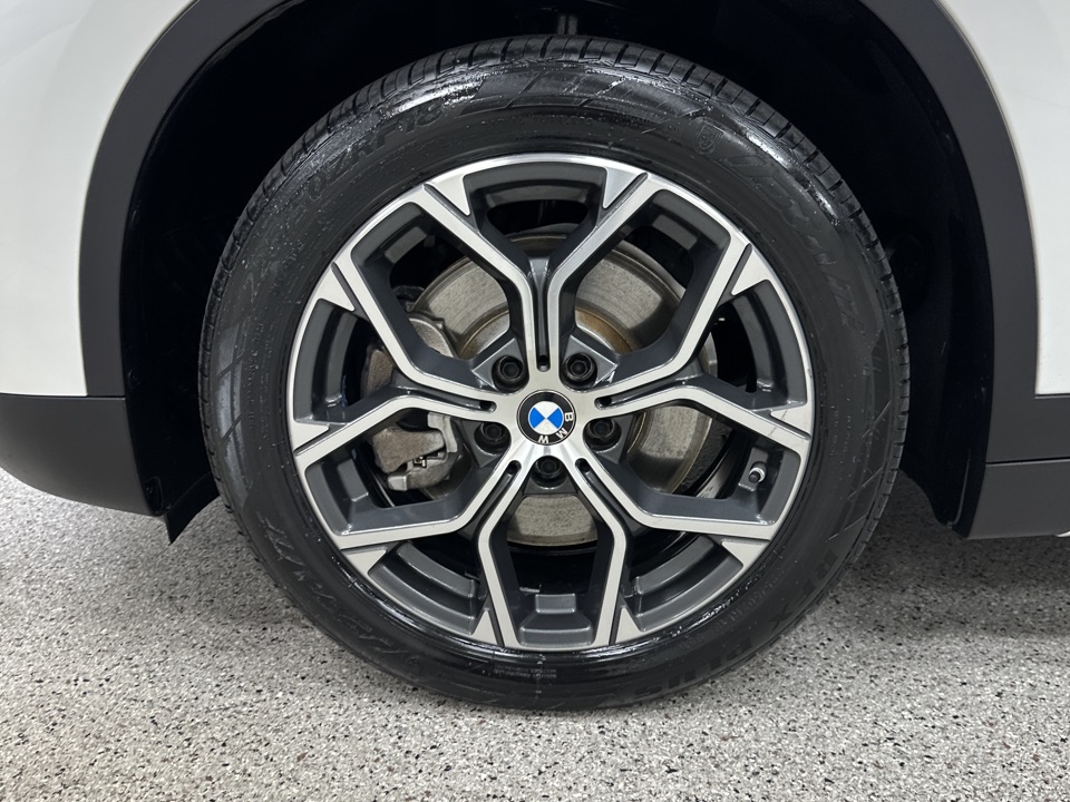 Roberts Auto Sales 2021 BMW X1 