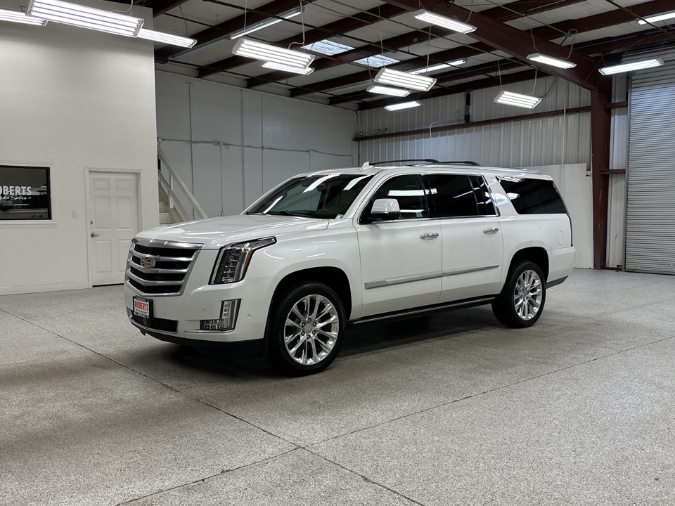 Roberts Auto Sales 2019 Cadillac Escalade ESV 