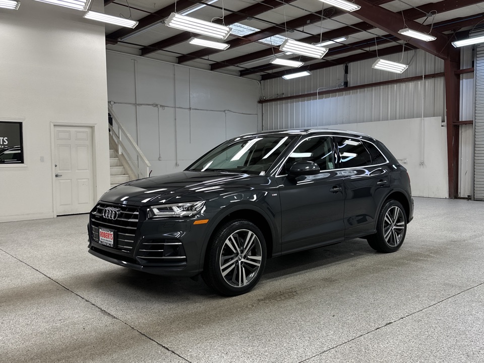 Roberts Auto Sales 2020 Audi Q5 