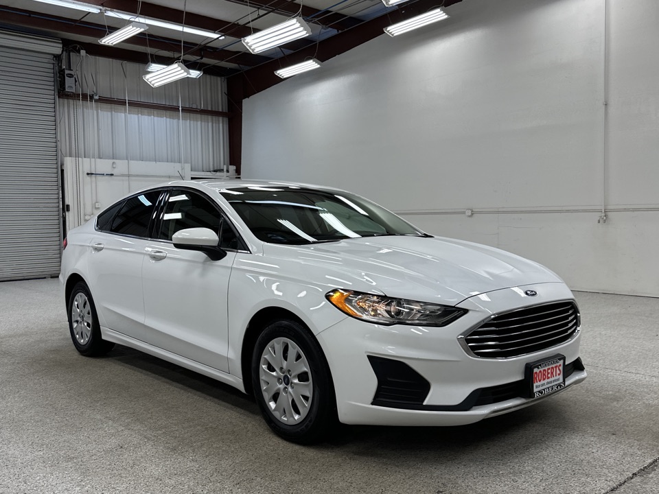 2019 Ford Fusion - Roberts
