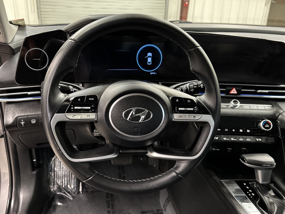 2023 Hyundai ELANTRA Hybrid - Roberts