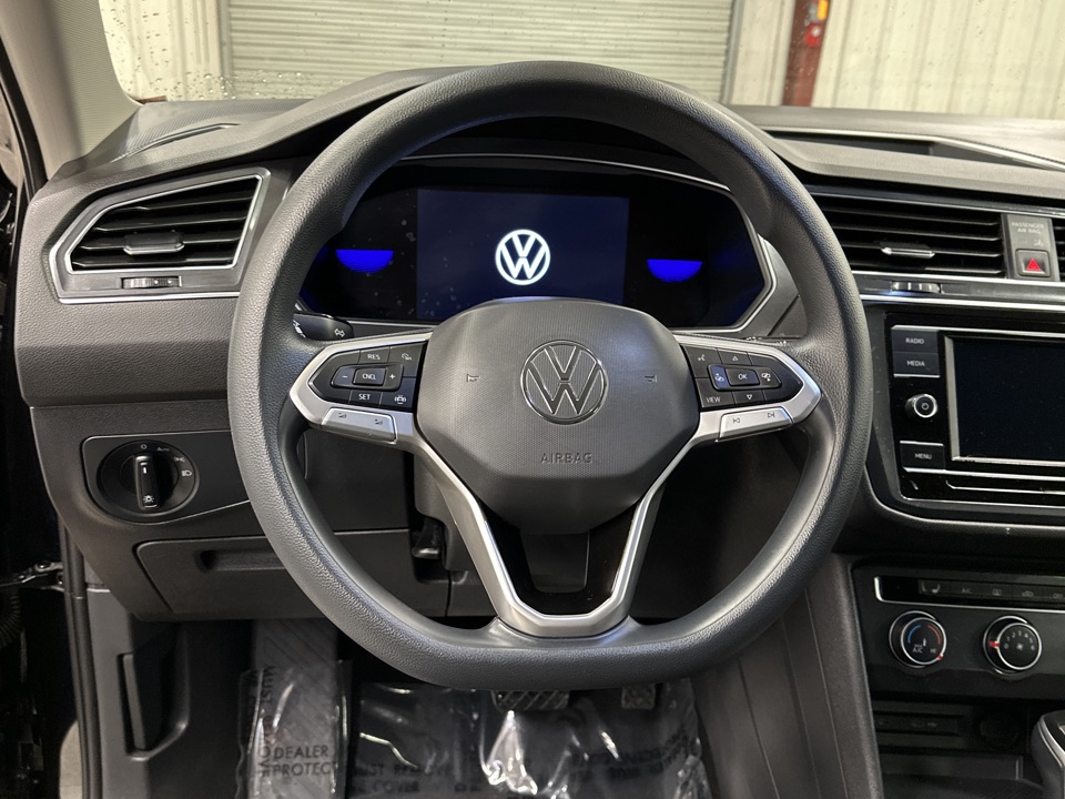 2022 Volkswagen Tiguan - Roberts