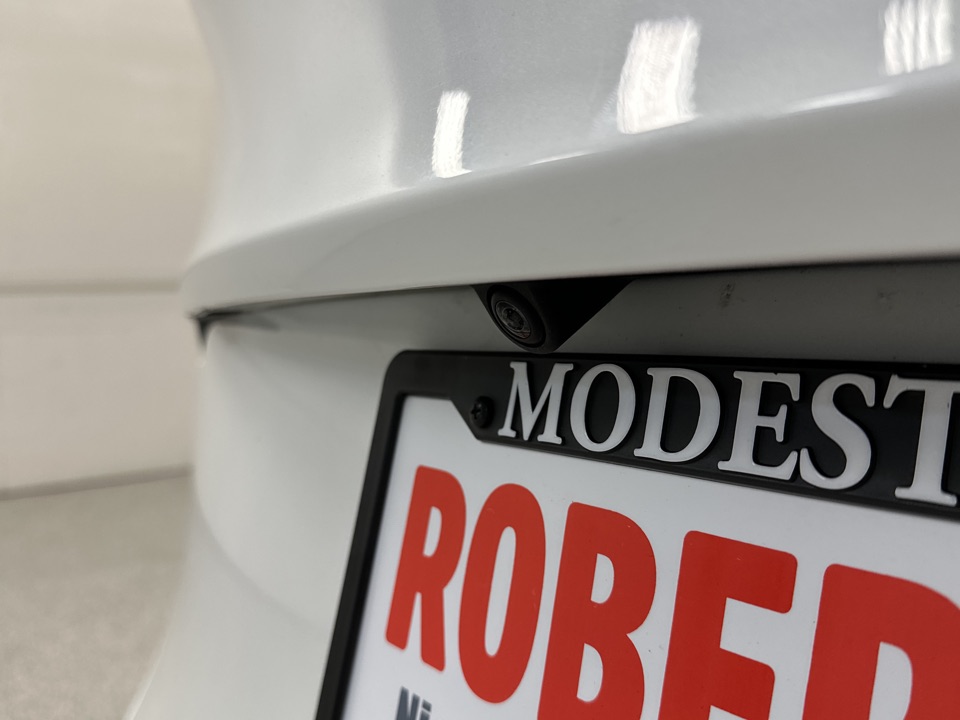 2023 Tesla Model Y - Roberts