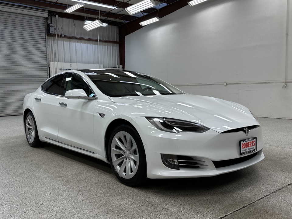 2018 Tesla Model S - Roberts