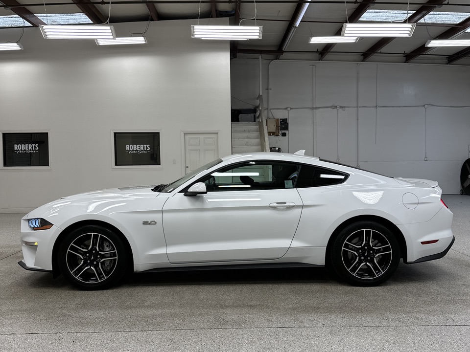 2021 Ford Mustang - Roberts