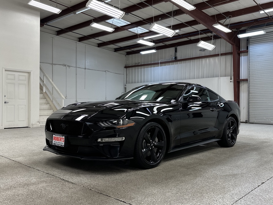 Roberts Auto Sales 2021 Ford Mustang 