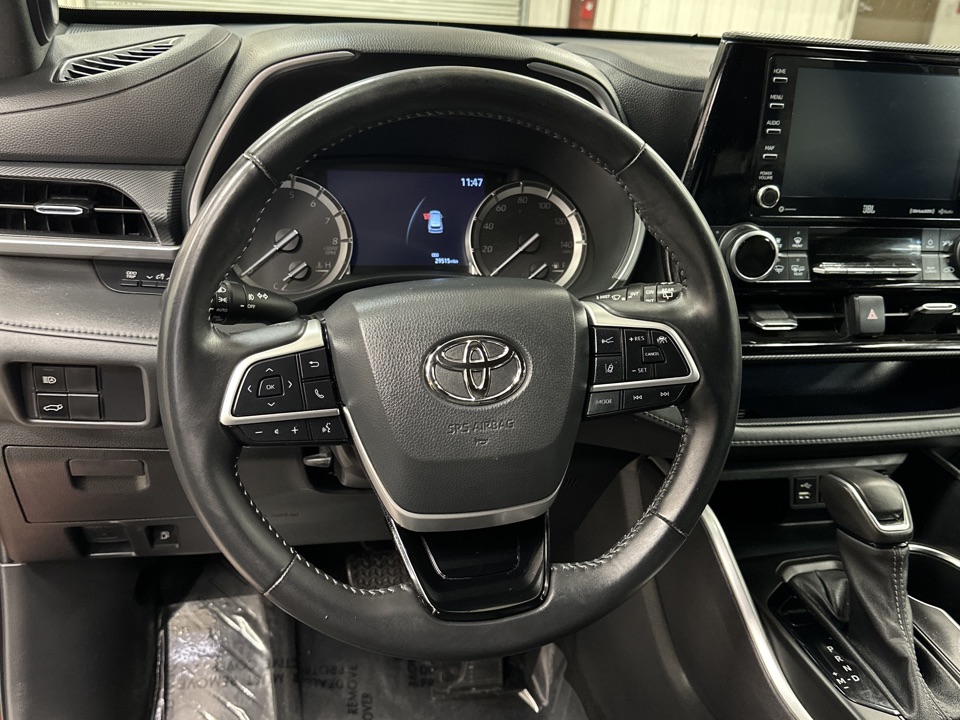 2022 Toyota Highlander - Roberts