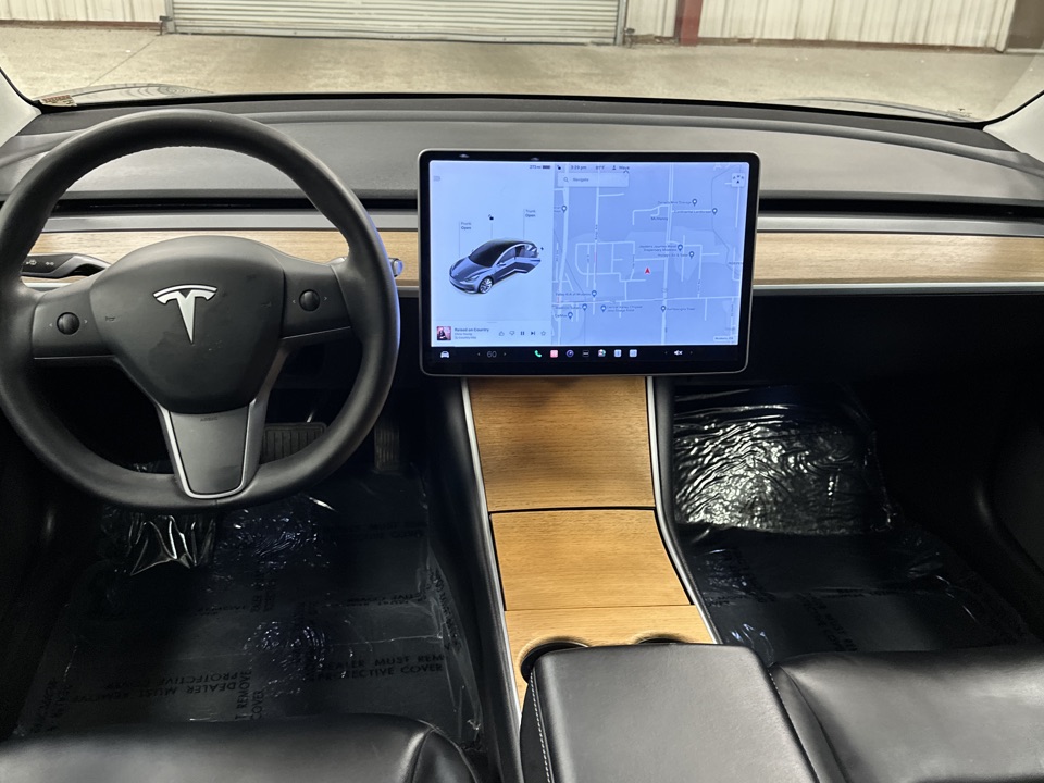 2020 Tesla Model 3 - Roberts