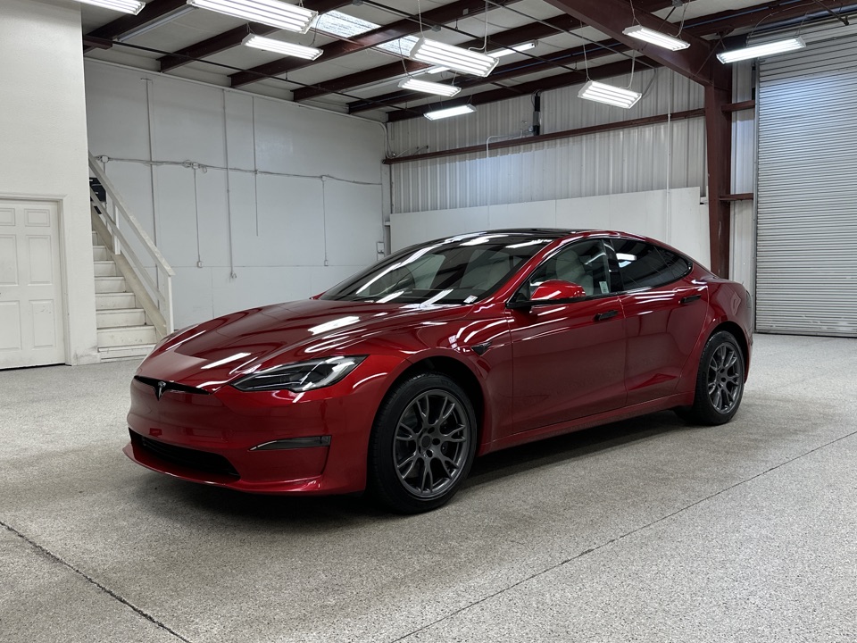 Roberts Auto Sales 2023 Tesla Model S 