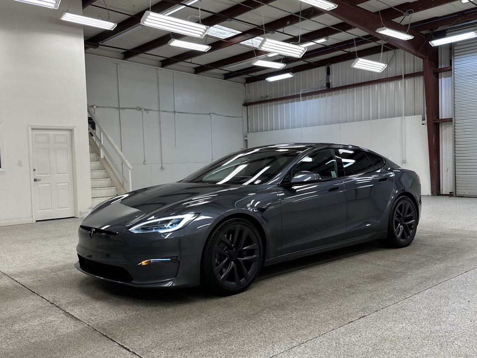 2021 Tesla Model S - Roberts