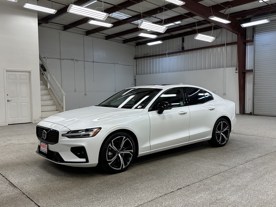 Used 2024 Volvo S60 B5 Core Dark Theme for sale at Roberts Auto Sales